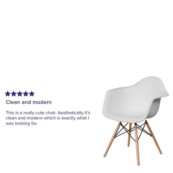 White Chair, 24.5 W 25
