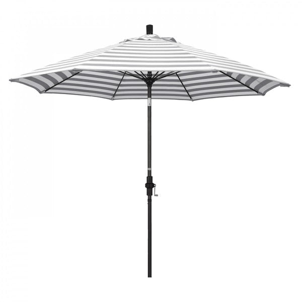 Patio Umbrella, Octagon, 101