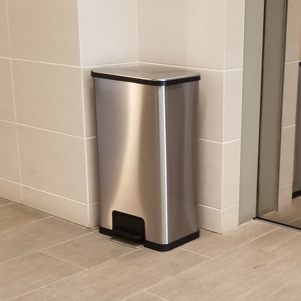 18 gal Trash Can, Silver, Stainless Steel