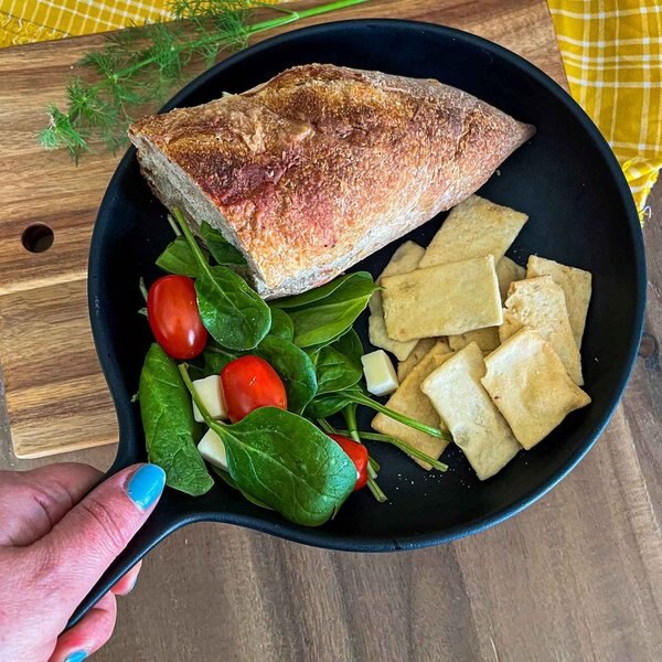 Round Cast Iron Melamine Skillet, 8.5