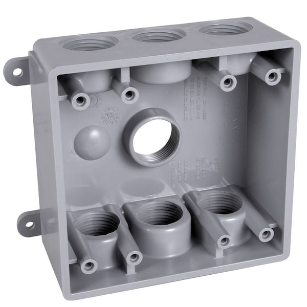 Outlet Box, 7 Threaded Hubs, 2