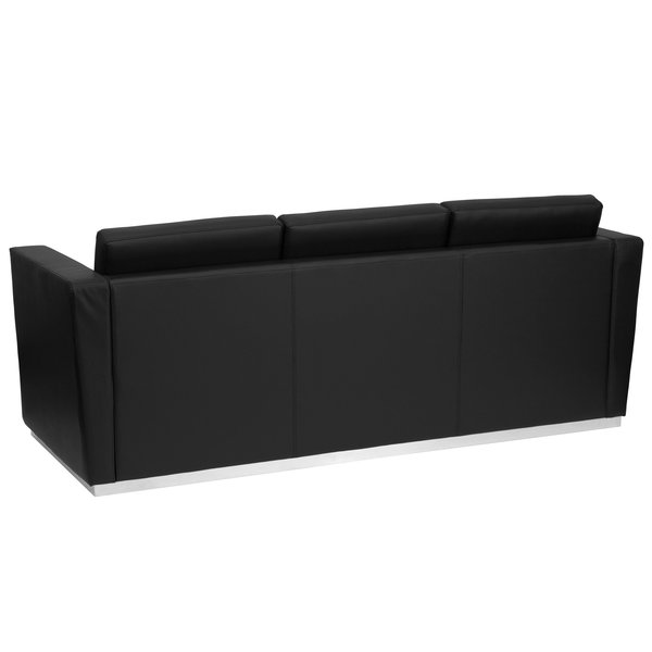 Sofa, 32