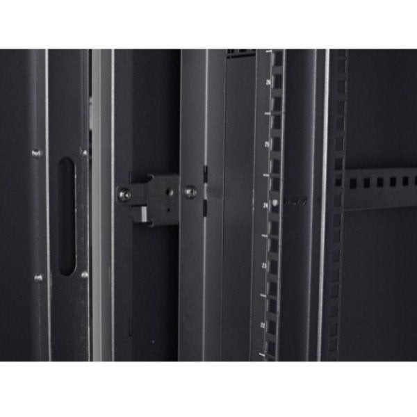 Enclosure, 31.50in W, 47.24in D, 91.50 in H