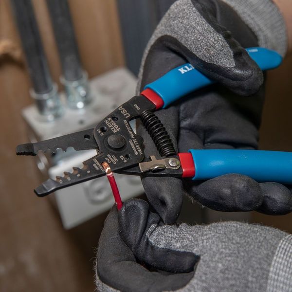 7 1/8 in Wire Stripper