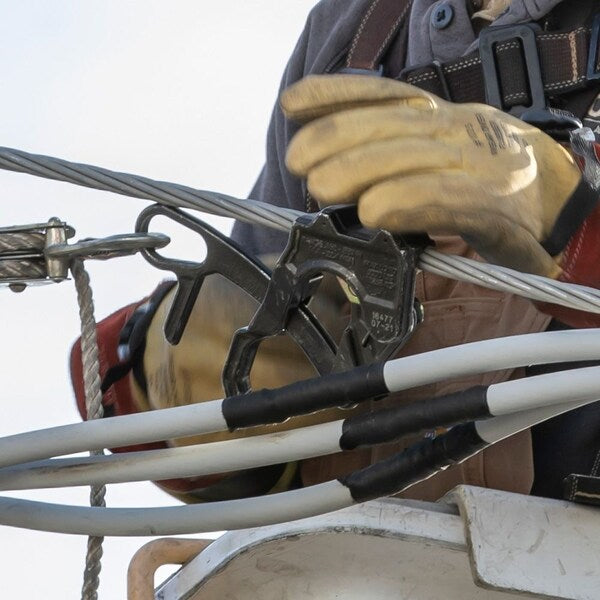 Wide Range Distribution Grip, EHS Wire