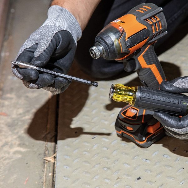14-in-1 Multi-Bit Adjustable Length Screwdriver