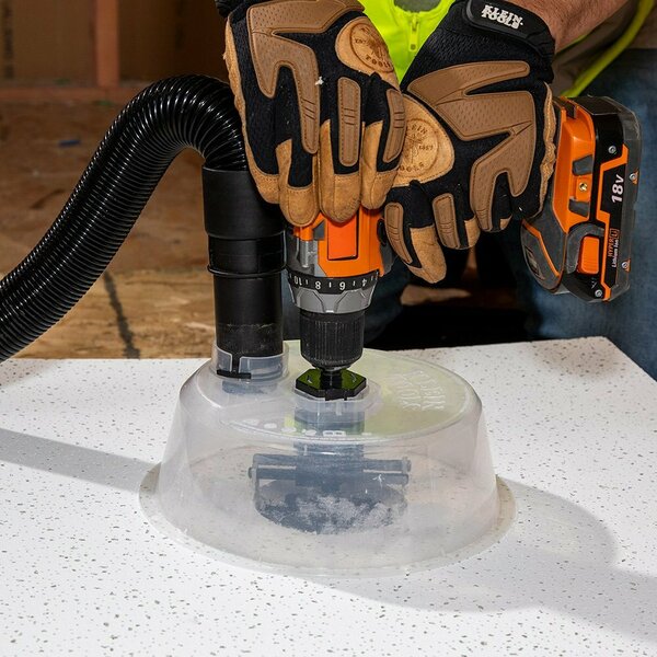 Adjustable Hole Saw with Auto-Set Arms