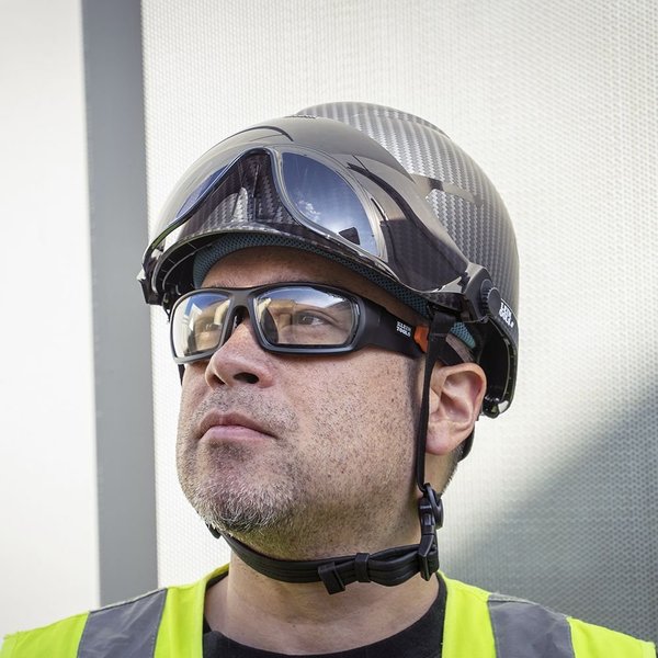 Safety Helmet, Premium KARBNâ¢ Pattern, Non-Vented, Class E, Headlamp