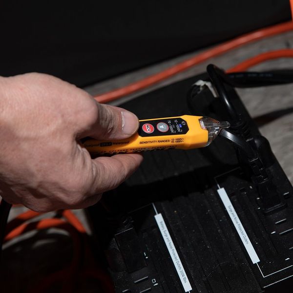 Dual Range Non-Contact Voltage Tester with Flashlight, 12 - 1000V AC