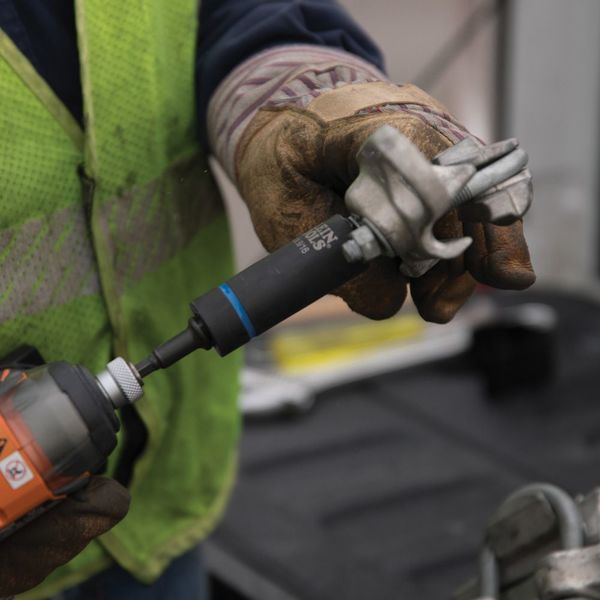 2-in-1 Impact Socket, 12-Point, 1-1/8 and 15/16-Inch