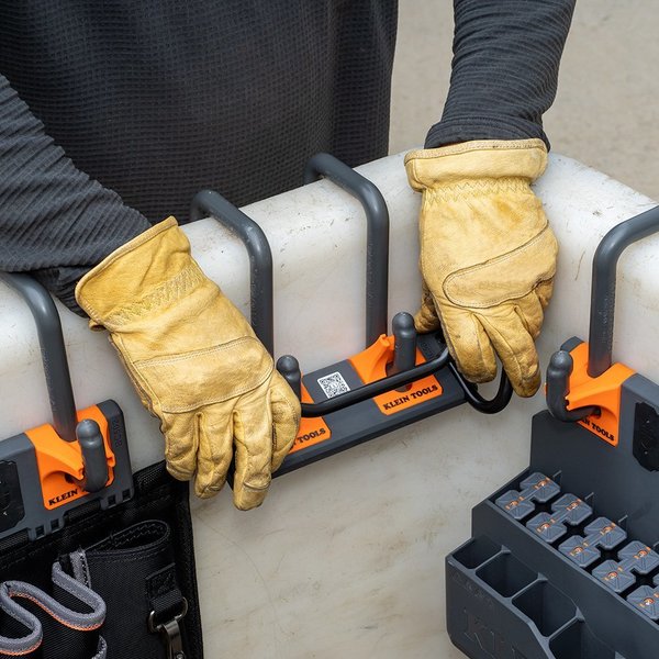 Utility Bar Storage Module, S-Hook