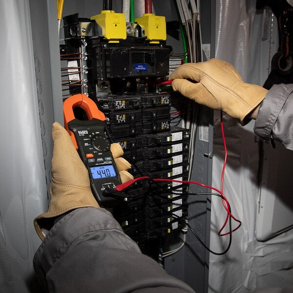 Digital Clamp Meter, AC Auto-Ranging 400 Amp