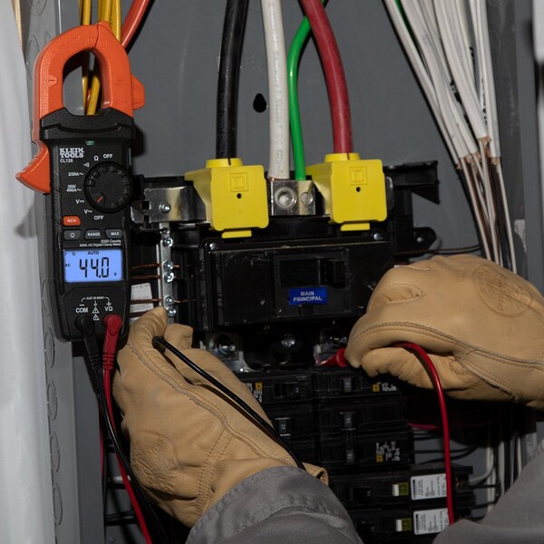 Digital Clamp Meter, AC Auto-Ranging 400 Amp