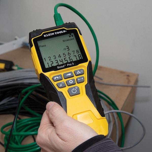 Cable Tester Kit with ScoutÂ® Pro 3 Tester, Remotes, Adapter, Battery