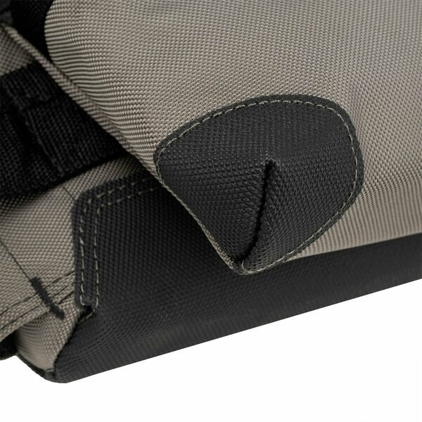 Carpenters Pouch, Mullet Buster