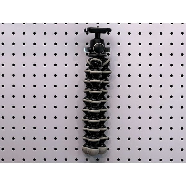 3/4 In. to 1-1/4 In. Hold Range Steel Ext Spring Clips for 1/8 In. and 1/4 In. Pegboard 3 Pack