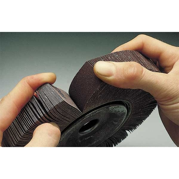 Flap Wheel, Non-Woven, AO, 3x1x1/4 Shnk, VFN