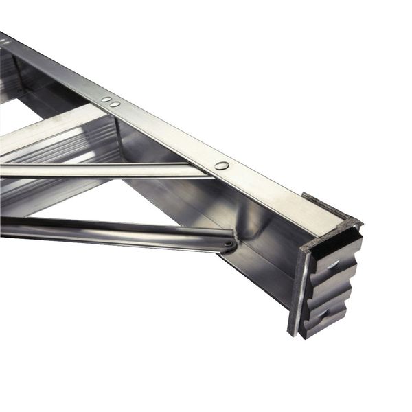 6 ft Aluminum Stepladder