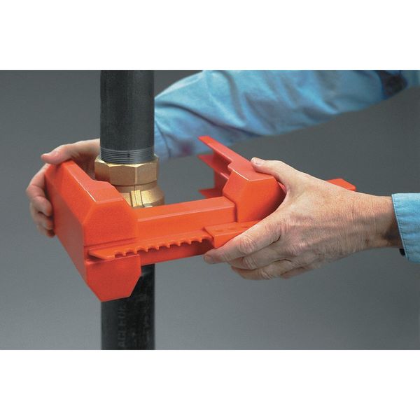 4-Legged Ball Valve Lockout, Polypropylene, 1/2 in to 2-1/2 in Diameter Pipe, Red