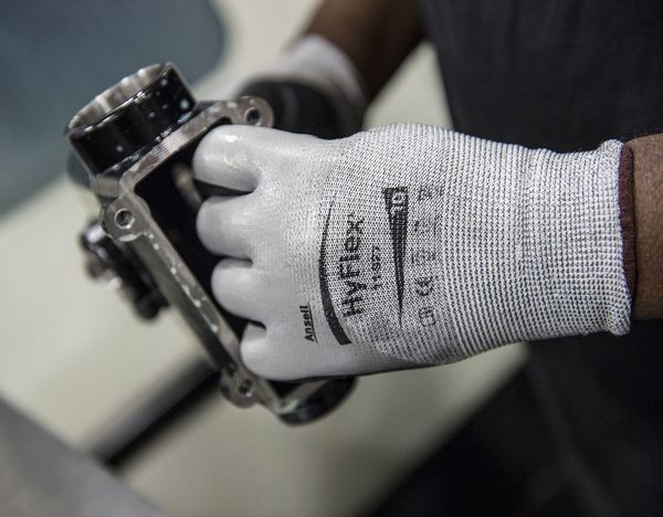 Cut Resistant Coated Gloves, A2 Cut Level, Nitrile, S, 1 PR
