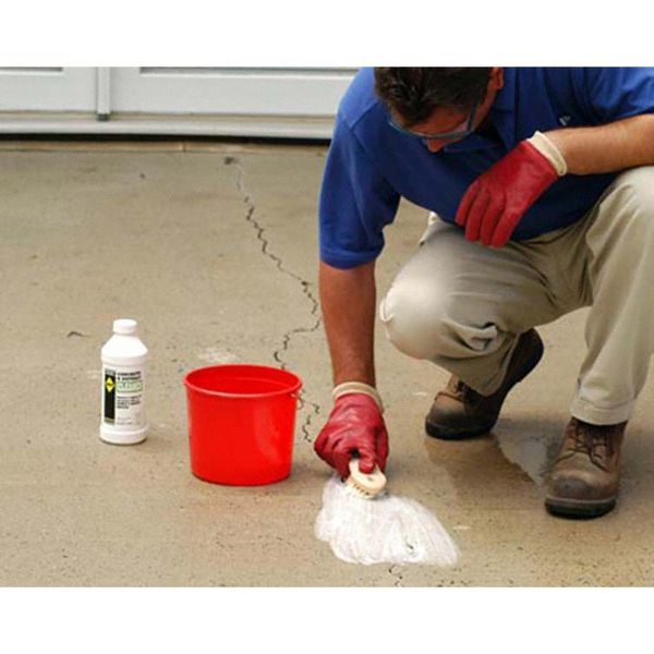 Cleaner, Concrete and Asphalt, 1 qt.