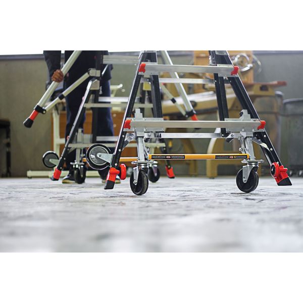 5 to 9 ft Fiberglass Adjustable Safety Cage Platform Stepladder