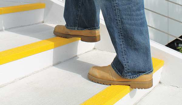 Stair Nosing, Ylw, 59inW, Plstic/Fiberglass