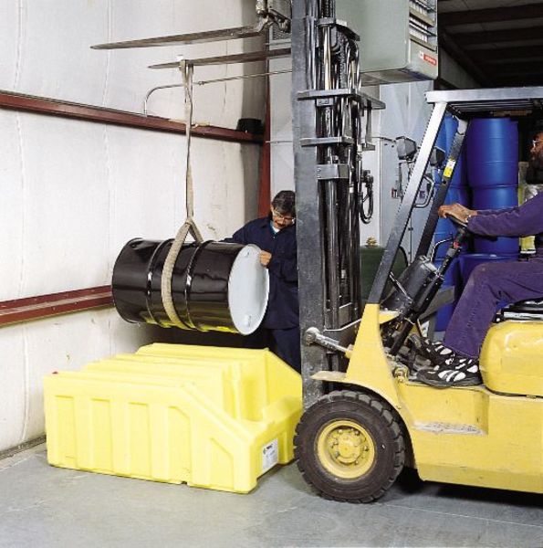 Drum Dispensing and Containment System