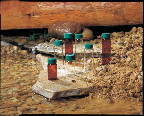 Vial, Closed, Tall Glass 40ml, PK144