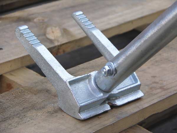 Pallet Buster, 44-1/16 In. L, 4 In. W