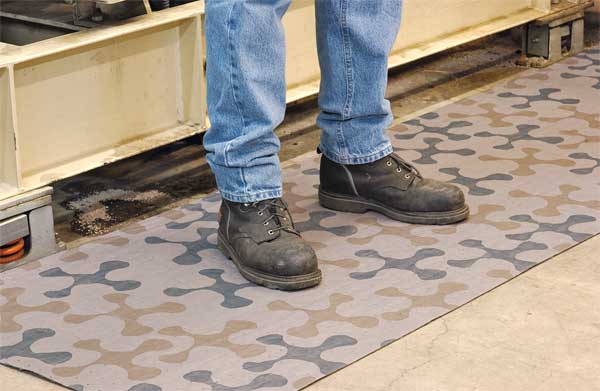 Sorbents, 64 gal/pk, Universal Absorbed, Camouflage, Polypropylene