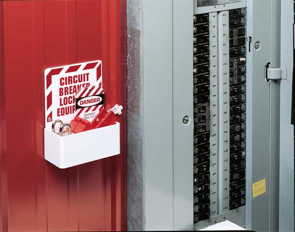 Breaker Lockout, Width: 4 in