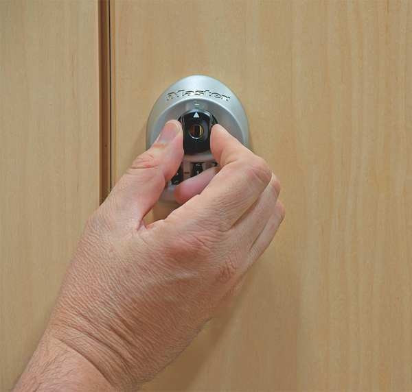 Multiuse Lock, Hinges on the Left