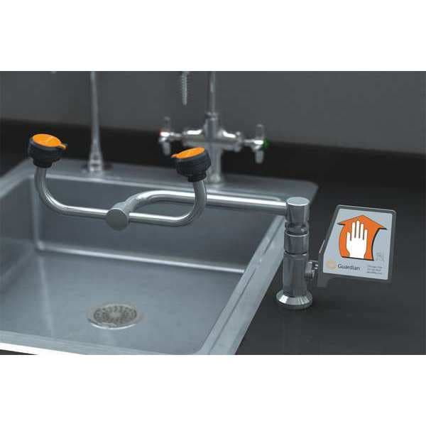 Deck-Mounted Eyewash Station