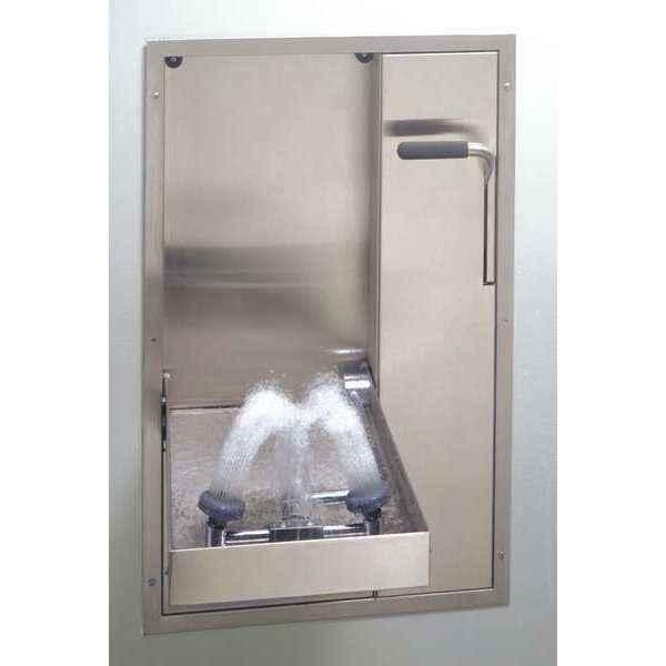 Barrier-free Safety Station