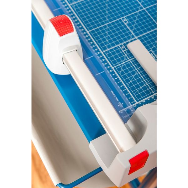 Premium Trimmer and Stand, 51-1/8 in. L