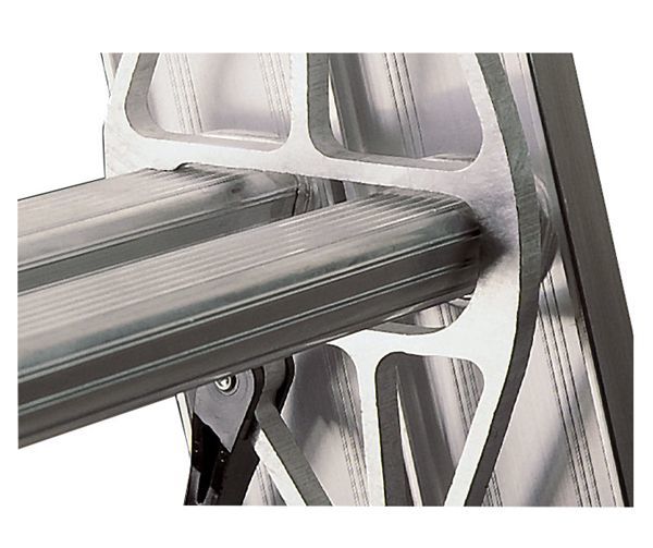 32ft Extension Ladder, Aluminum, Type IA