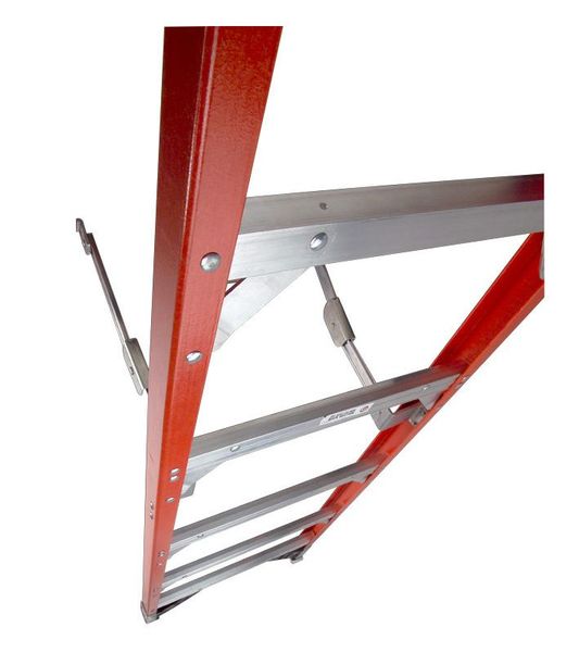 12 ft Fiberglass Stepladder