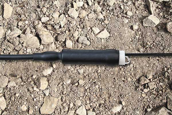 Connector Inslatrs, 0.75in ID, Blk, 2-1/2in
