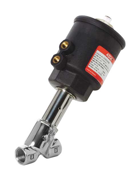 RedHat Angle Body Piston Valve, SS, NC, 3/4 In