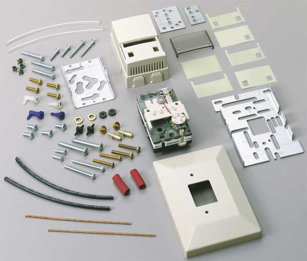 Pneumatic Thermostat, Single Temperature, Heating and Cooling, 2 Pipe