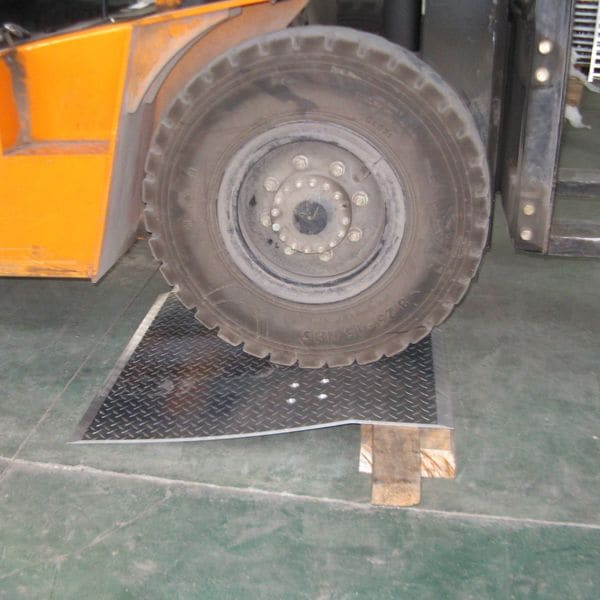 Dock Plate, 1400 lb., 48 x 30 In.