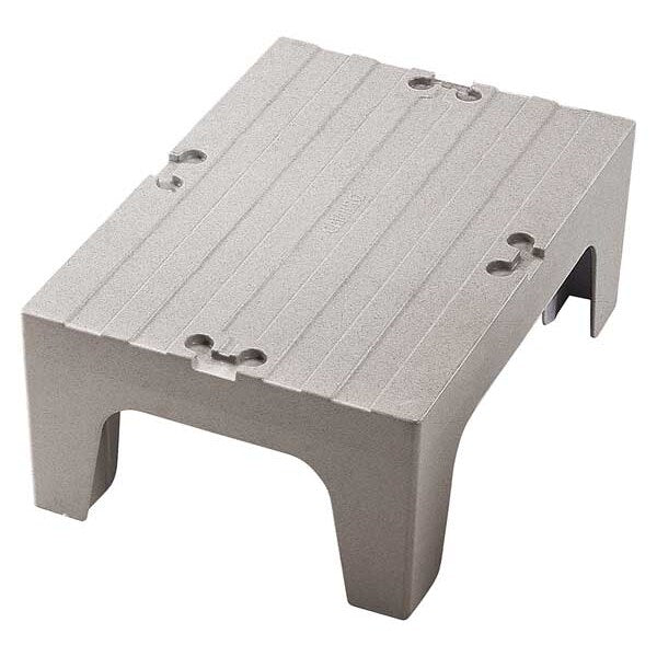 Dunnage Rack with Solid Shelves Top 30