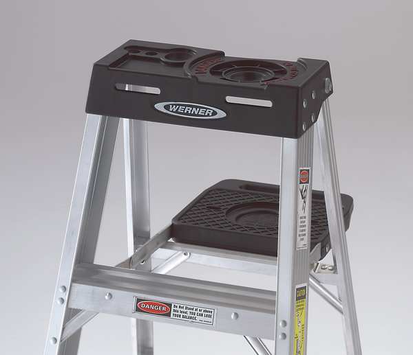 6 ft Aluminum Stepladder
