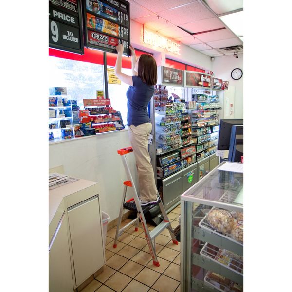 4 ft Aluminum Platform Stepladder