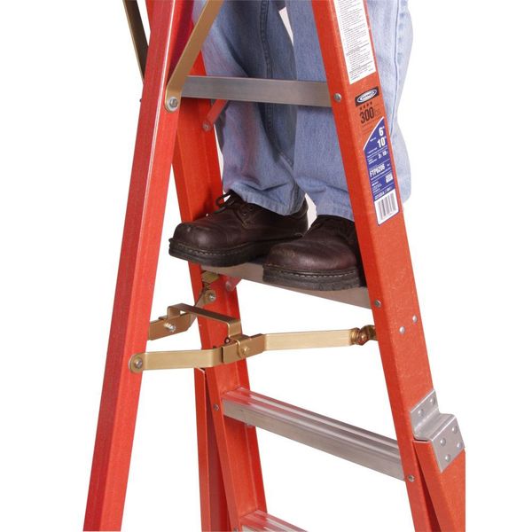 10 ft Fiberglass Tripod Stepladder