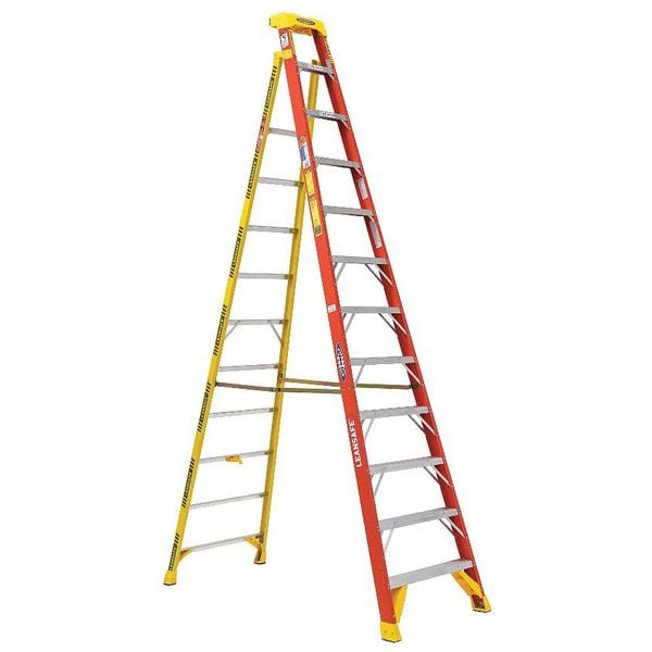 12 ft Fiberglass Stepladder