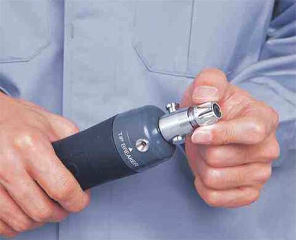One Hand Adapter, Metal