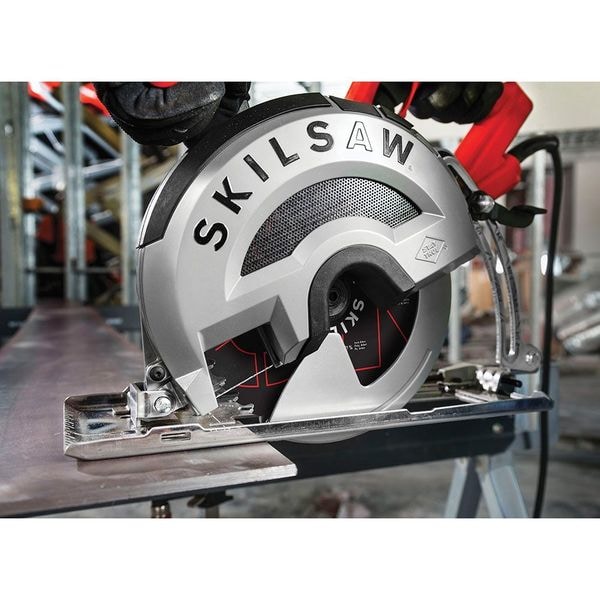Worm Drive Circular Saw, Blade Left Side