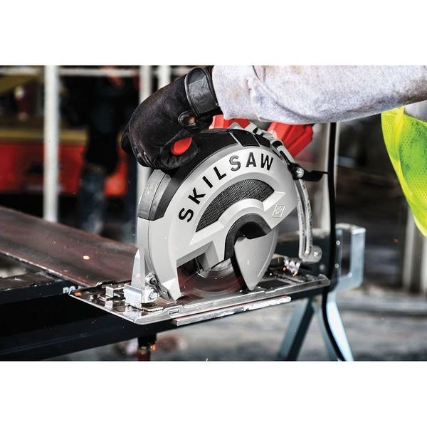 Worm Drive Circular Saw, Blade Left Side